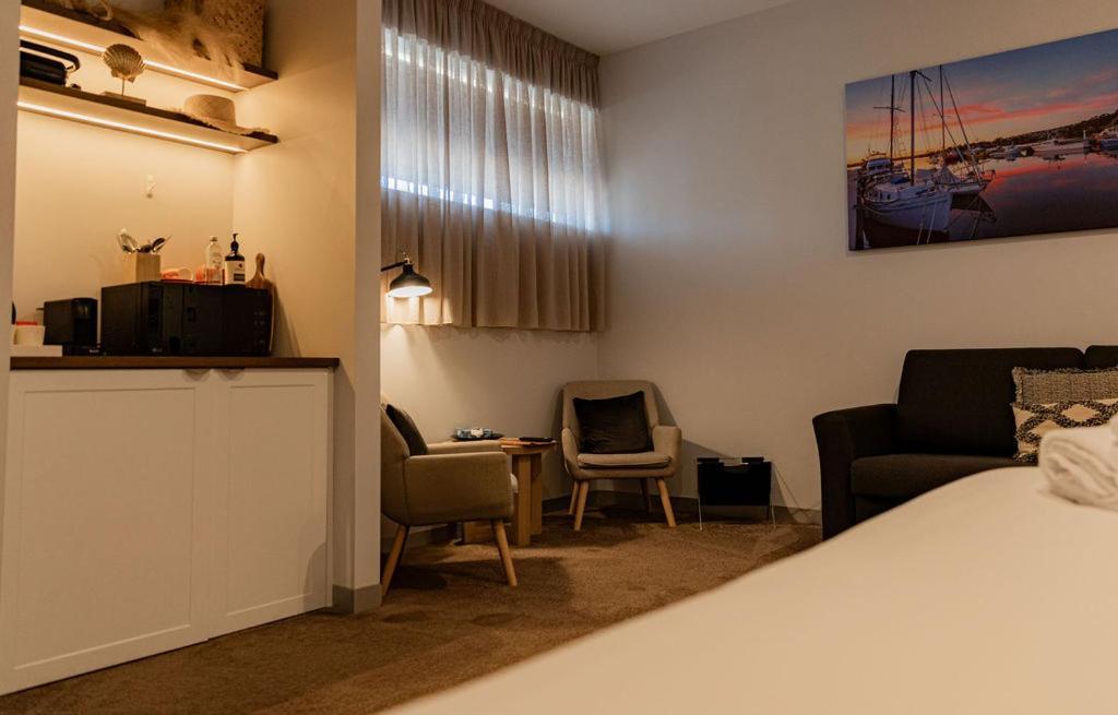 Bay Of Fires Apartments - Town Centre เซนต์เฮเลนส์ ภายนอก รูปภาพ