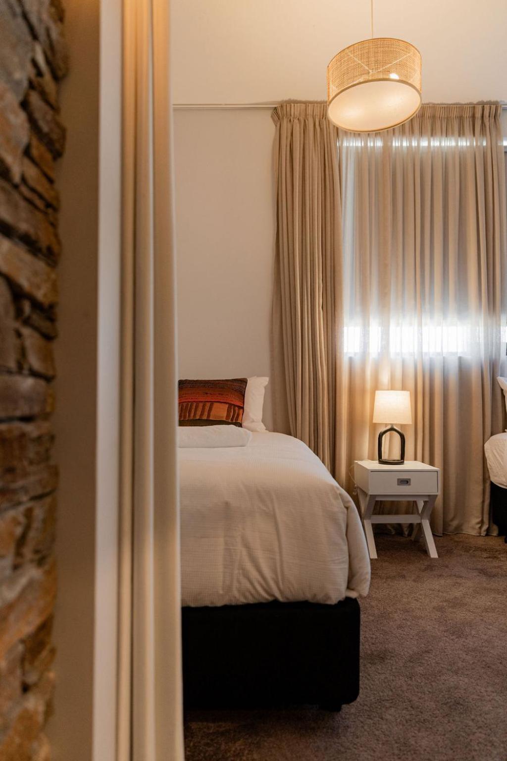 Bay Of Fires Apartments - Town Centre เซนต์เฮเลนส์ ภายนอก รูปภาพ