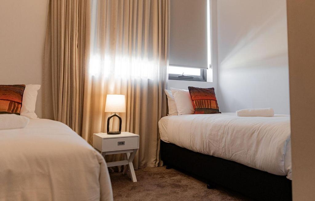 Bay Of Fires Apartments - Town Centre เซนต์เฮเลนส์ ภายนอก รูปภาพ