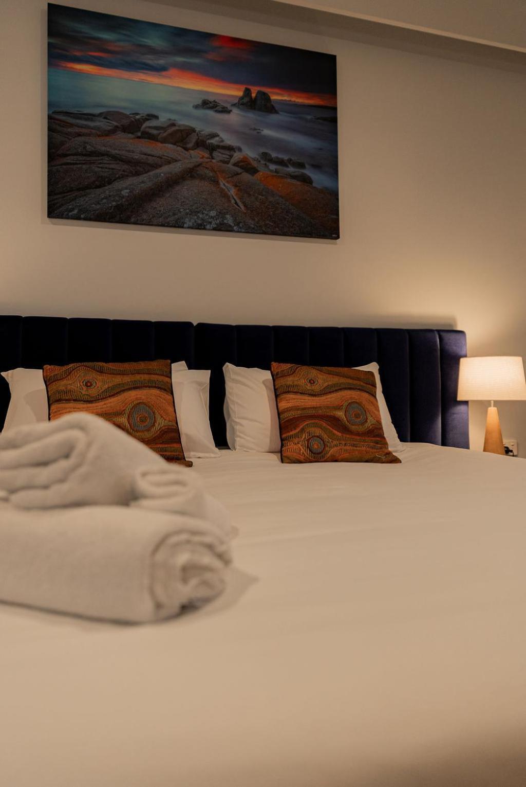 Bay Of Fires Apartments - Town Centre เซนต์เฮเลนส์ ภายนอก รูปภาพ