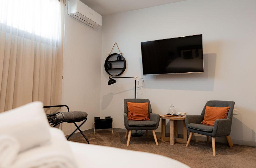Bay Of Fires Apartments - Town Centre เซนต์เฮเลนส์ ภายนอก รูปภาพ
