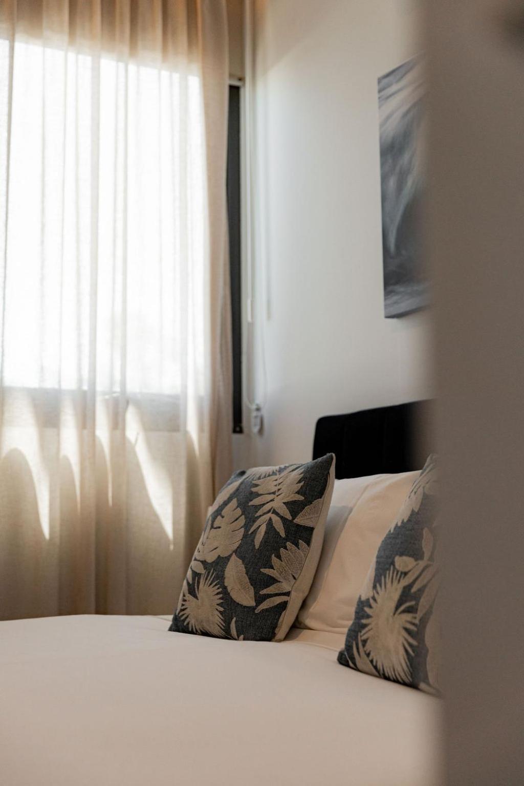 Bay Of Fires Apartments - Town Centre เซนต์เฮเลนส์ ภายนอก รูปภาพ