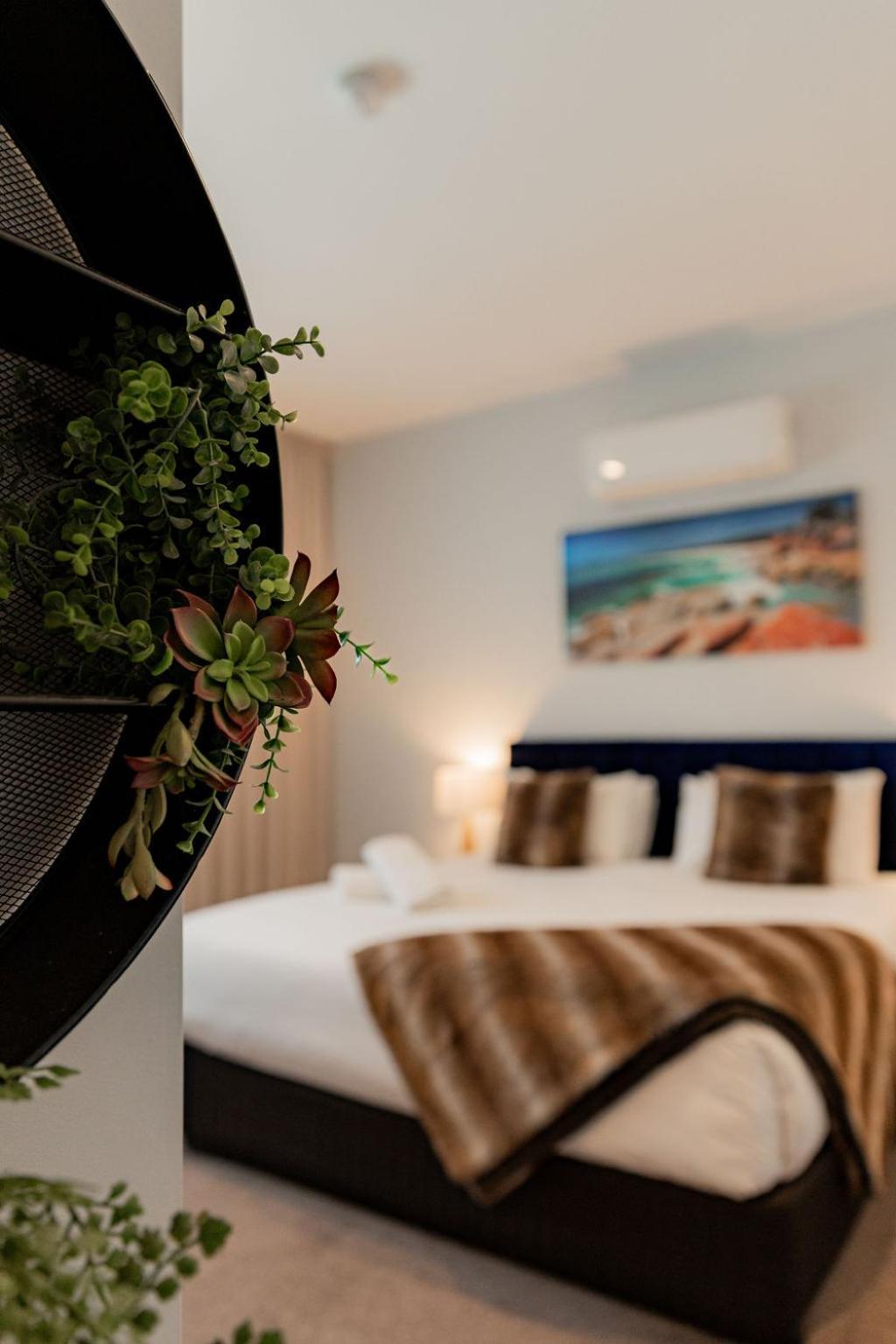 Bay Of Fires Apartments - Town Centre เซนต์เฮเลนส์ ภายนอก รูปภาพ